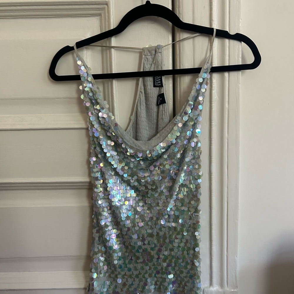 Vintage saks fifth avenue turquoise sequin cowl neck top. Size small